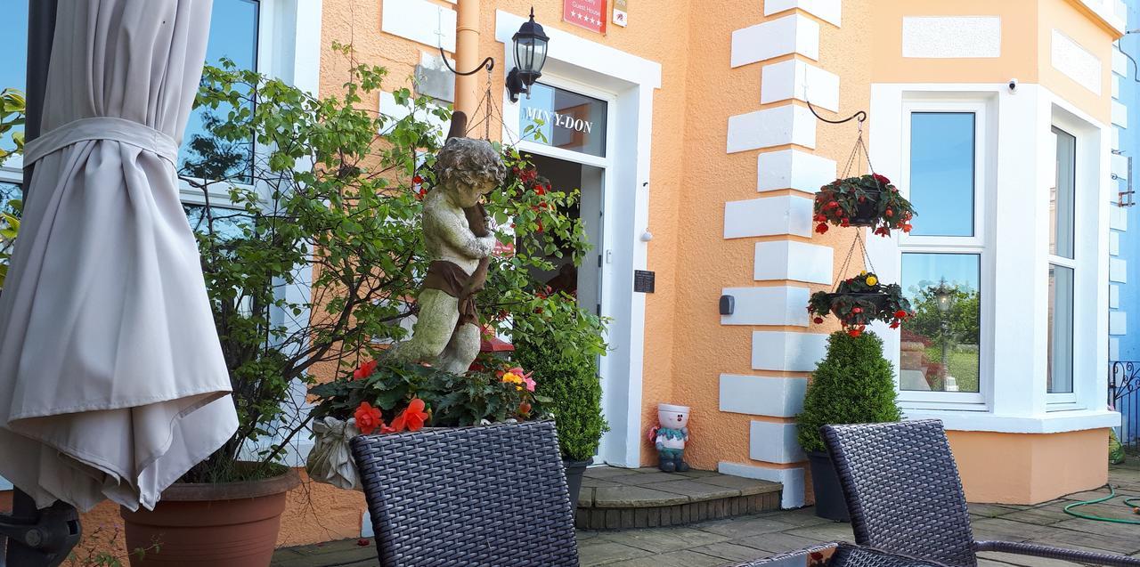 Min Y Don Guest House Лланфэрфечейн Экстерьер фото