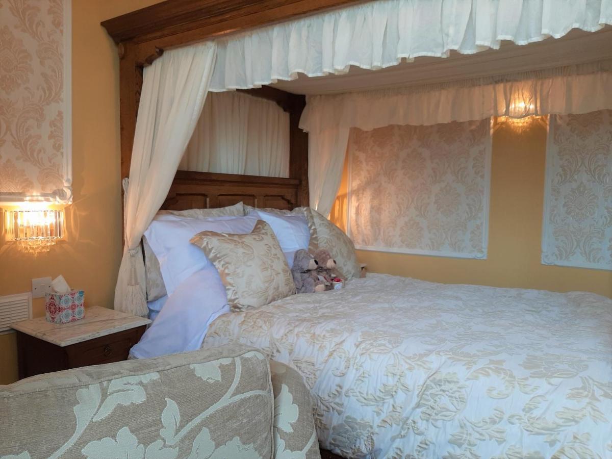 Min Y Don Guest House Лланфэрфечейн Экстерьер фото